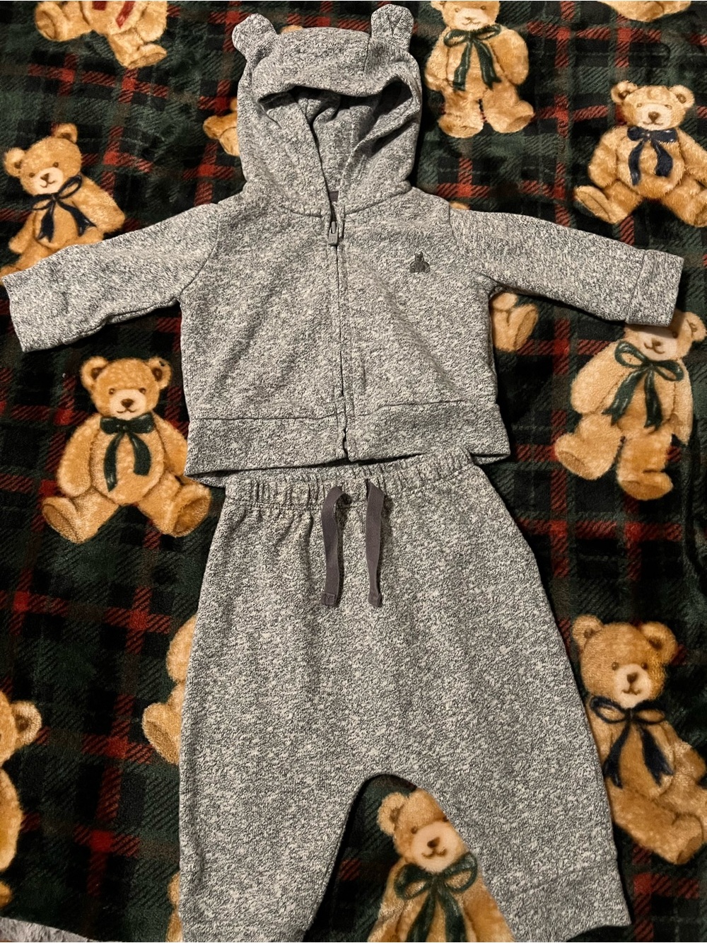 GAP Gray Two-Piece Hooded Sweatshirt & Jogger Set